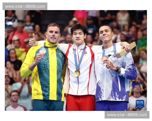 羽毛球泳镜：打破界限的运动潮物